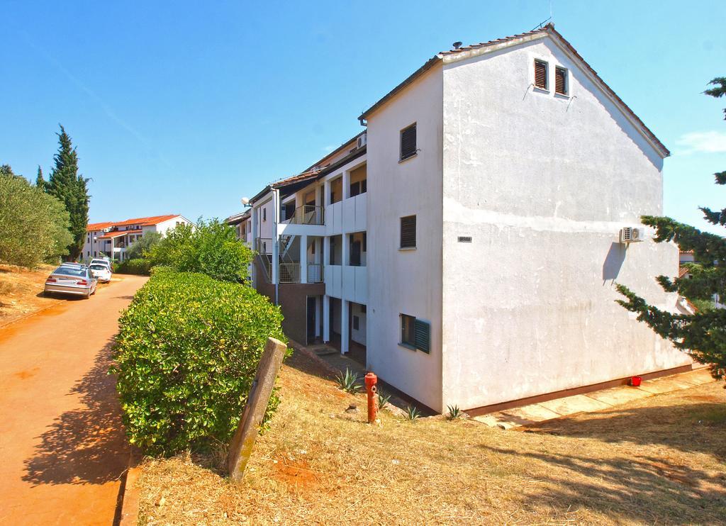 Apartment Stipe 1444 Marčana Kültér fotó