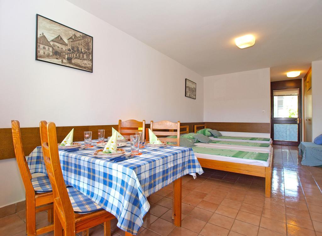 Apartment Stipe 1444 Marčana Kültér fotó